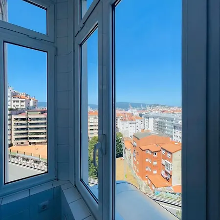 Lejlighed Amplio Y Centrico Piso Senorial Vigo