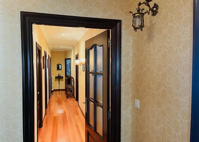 Amplio Y Centrico Piso Senorial